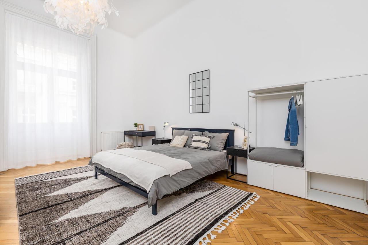 City Center Apartment With Balcony Budapeszt Zewnętrze zdjęcie